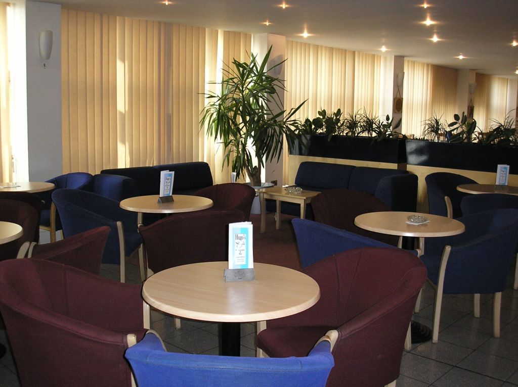St Giles Heathrow - A St Giles Hotel Feltham Exterior foto