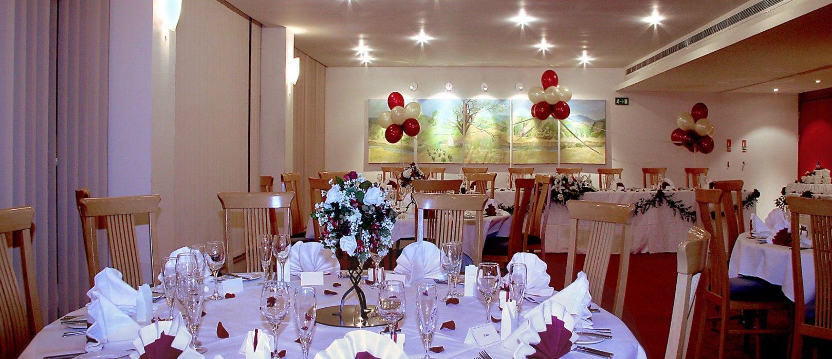 St Giles Heathrow - A St Giles Hotel Feltham Exterior foto